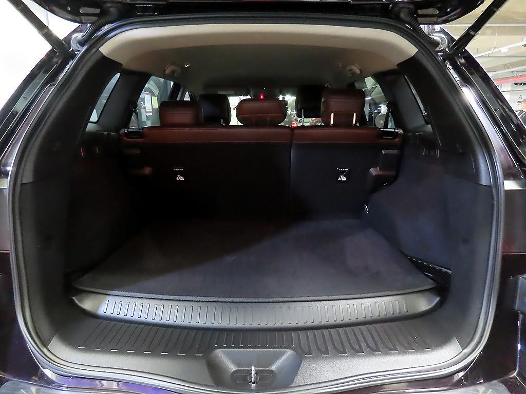 르노코리아(삼성) QM6 더뉴QM6 2.0 LPe RE 시그니처 2WD 이미지 17