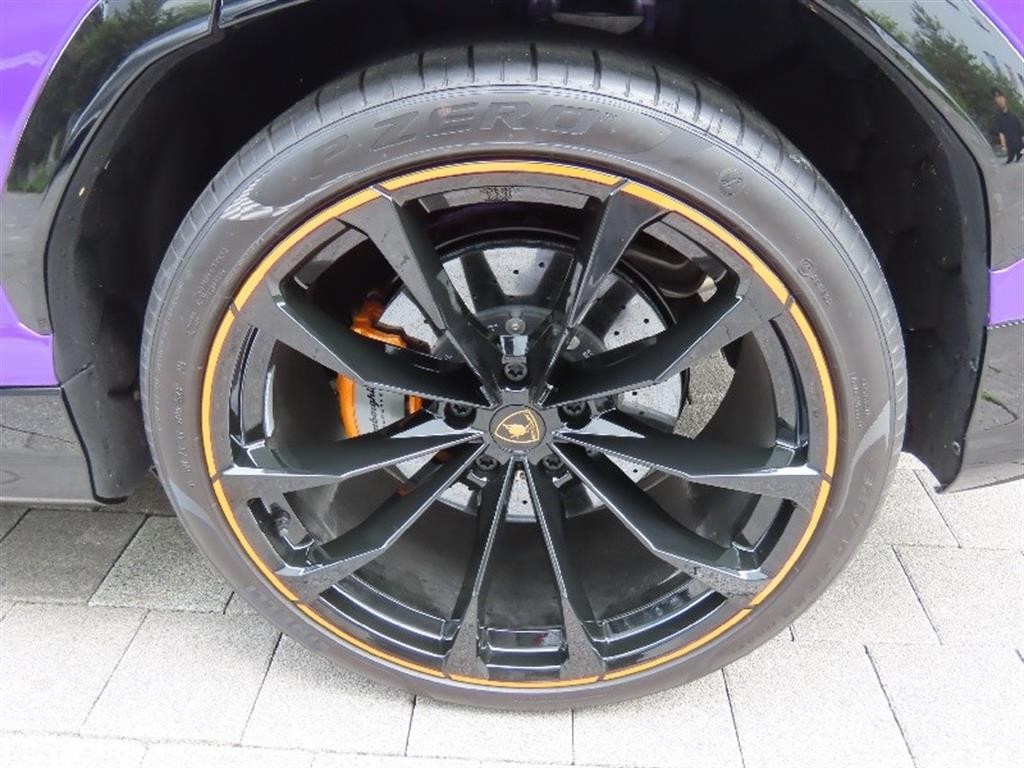 람보르기니 우루스 4.0 V8 S 이미지 16