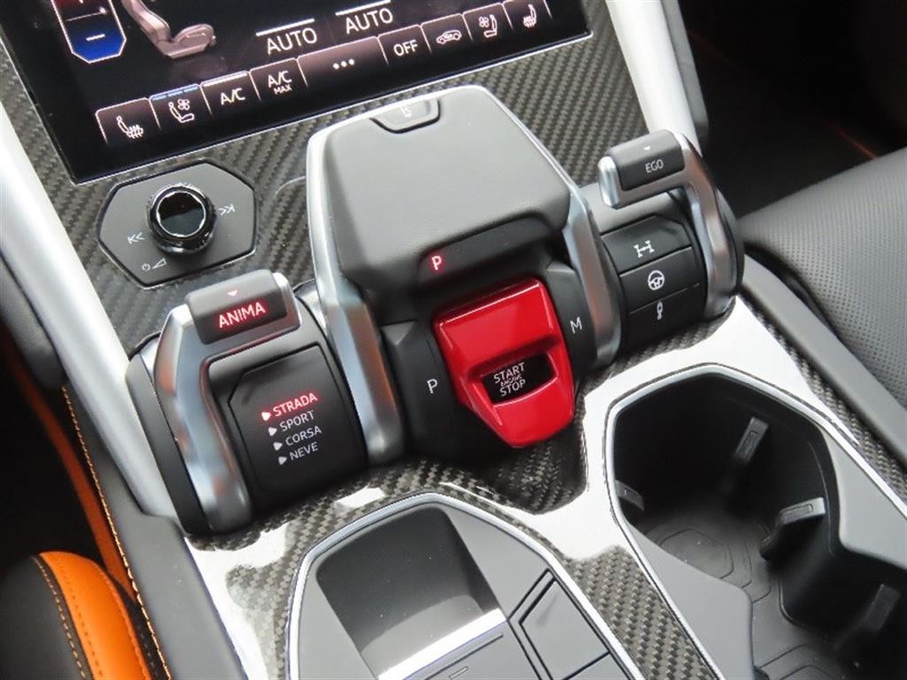 람보르기니 우루스 4.0 V8 S 이미지 6