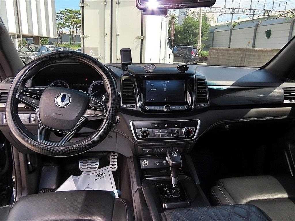 KG모빌리티(쌍용) 렉스턴 렉스턴 스포츠 칸 디젤 2.2 4WD 5링크 프레스티지 스페셜 이미지 7
