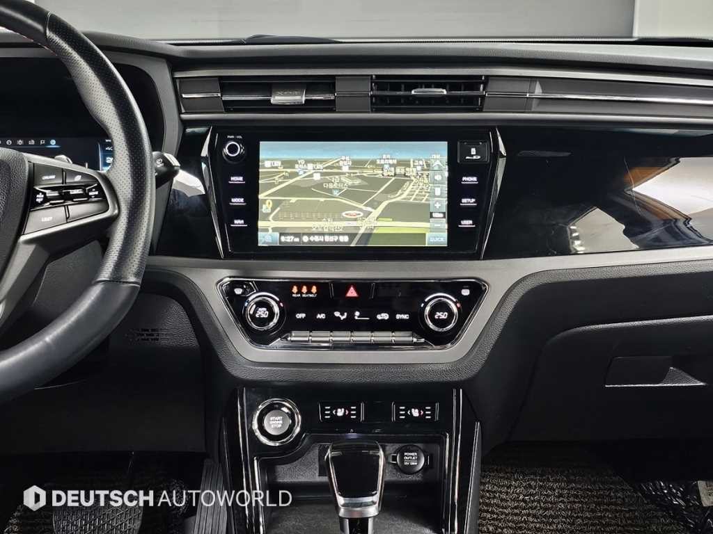 KG모빌리티(쌍용) 코란도 뷰티풀코란도 2WD 가솔린 1.5 R-플러스 이미지 12