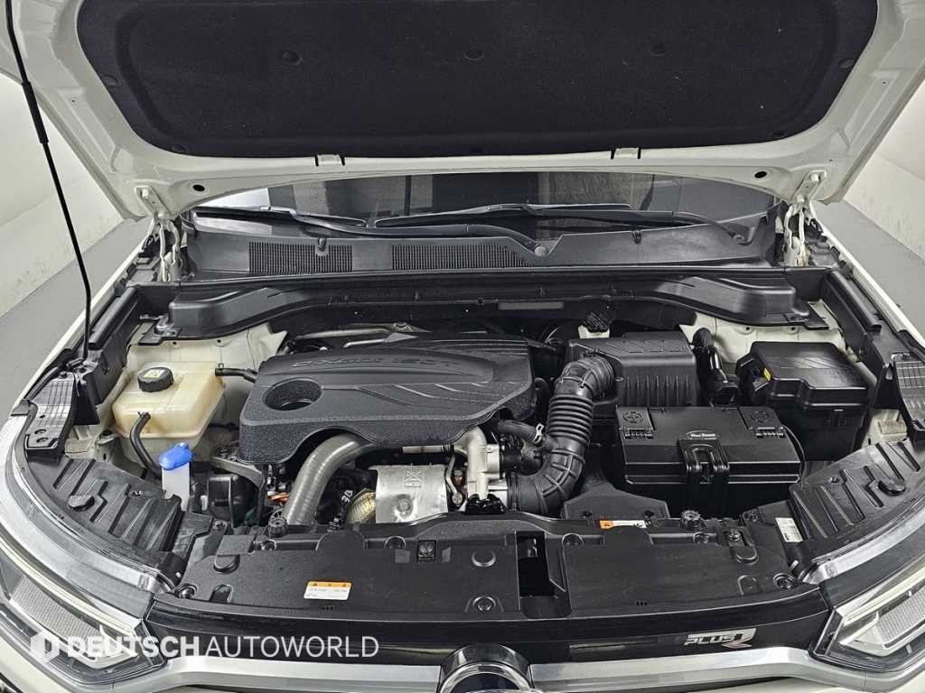 KG모빌리티(쌍용) 코란도 뷰티풀코란도 2WD 가솔린 1.5 R-플러스 이미지 19