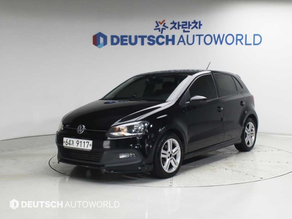 폭스바겐 폴로 1.6 TDI R-LINE 이미지 1