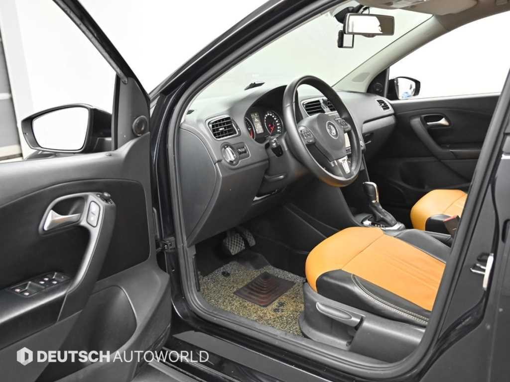 폭스바겐 폴로 1.6 TDI R-LINE 이미지 11
