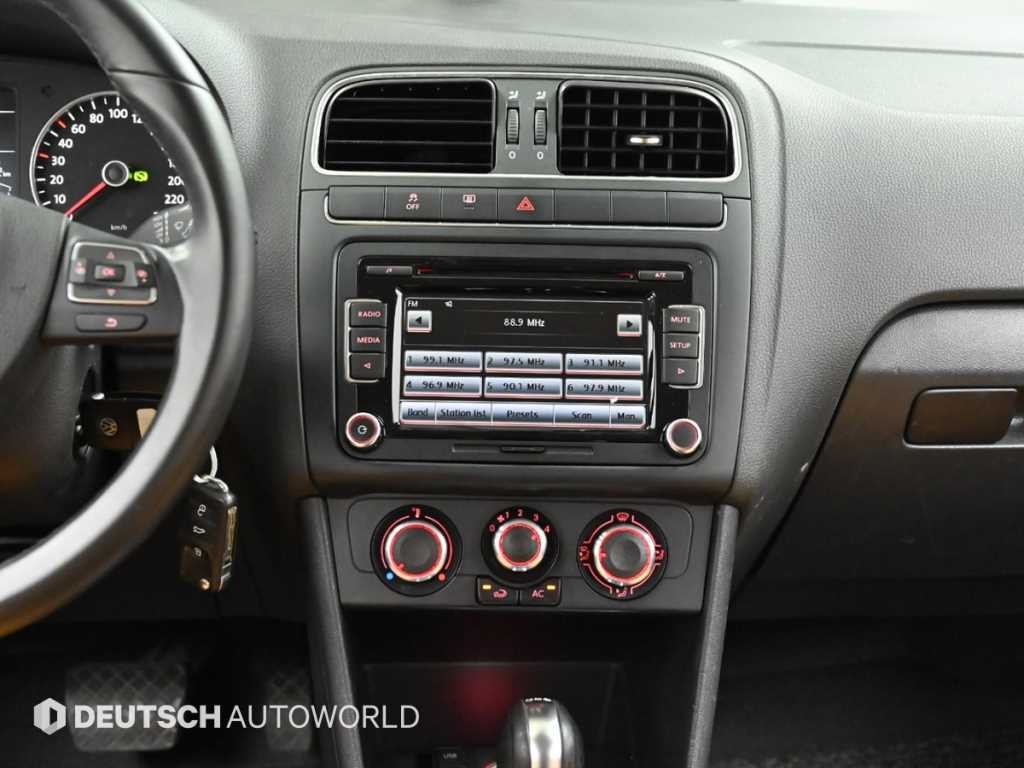 폭스바겐 폴로 1.6 TDI R-LINE 이미지 14