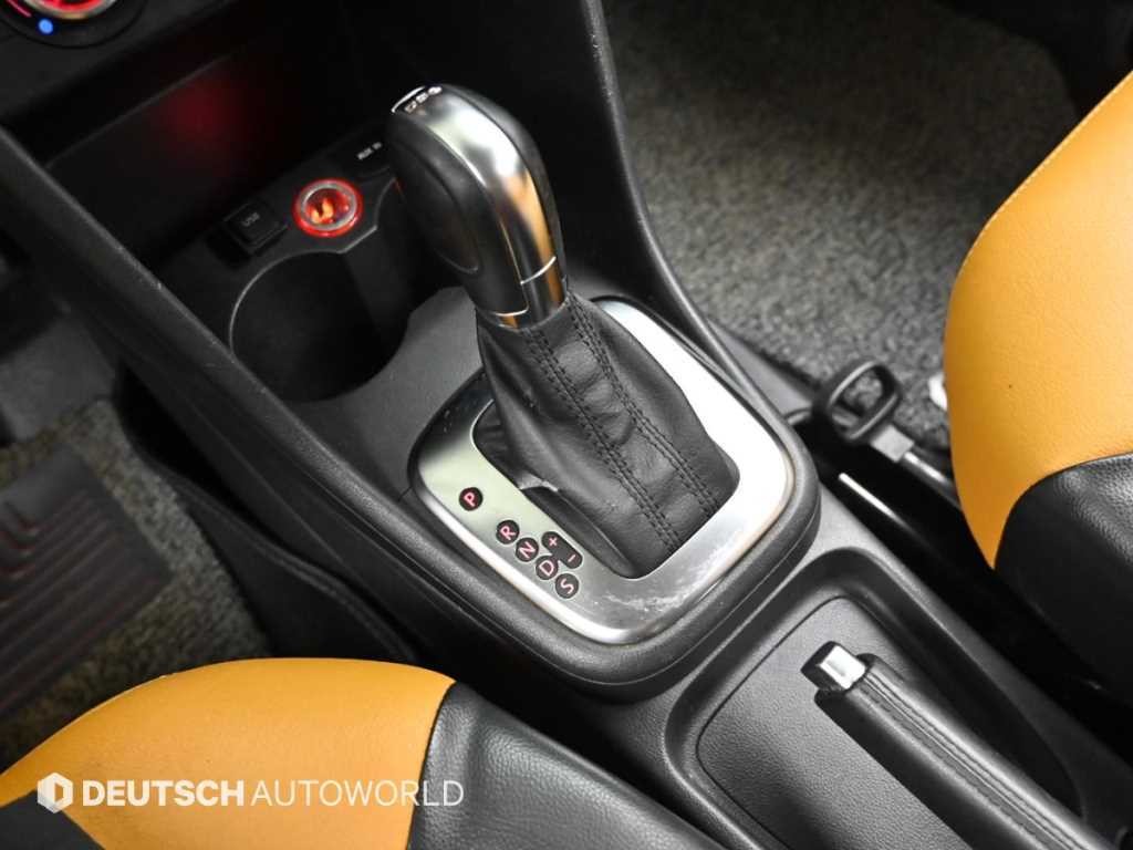 폭스바겐 폴로 1.6 TDI R-LINE 이미지 9