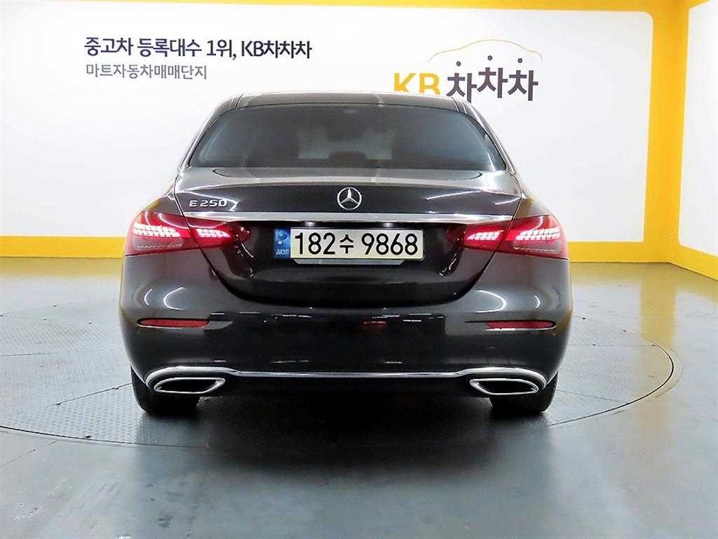 벤츠 E 클래스 E-클래스 W213 E250 익스클루시브 이미지 3
