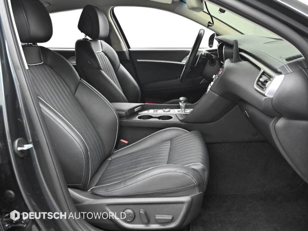 제네시스 G70 더 뉴 G70 가솔린 3.3T 4WD 이미지 10