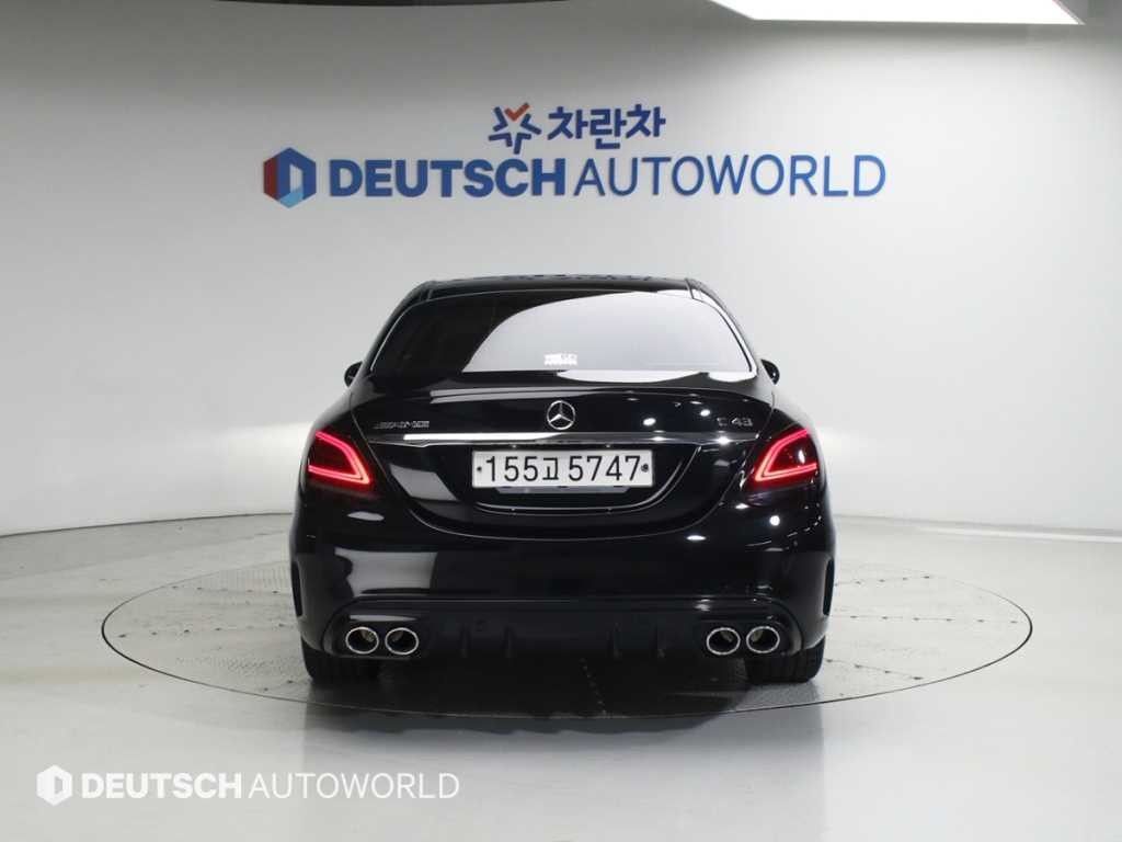 벤츠 C 클래스 C클래스 W205 C43 AMG 4MATIC 이미지 4