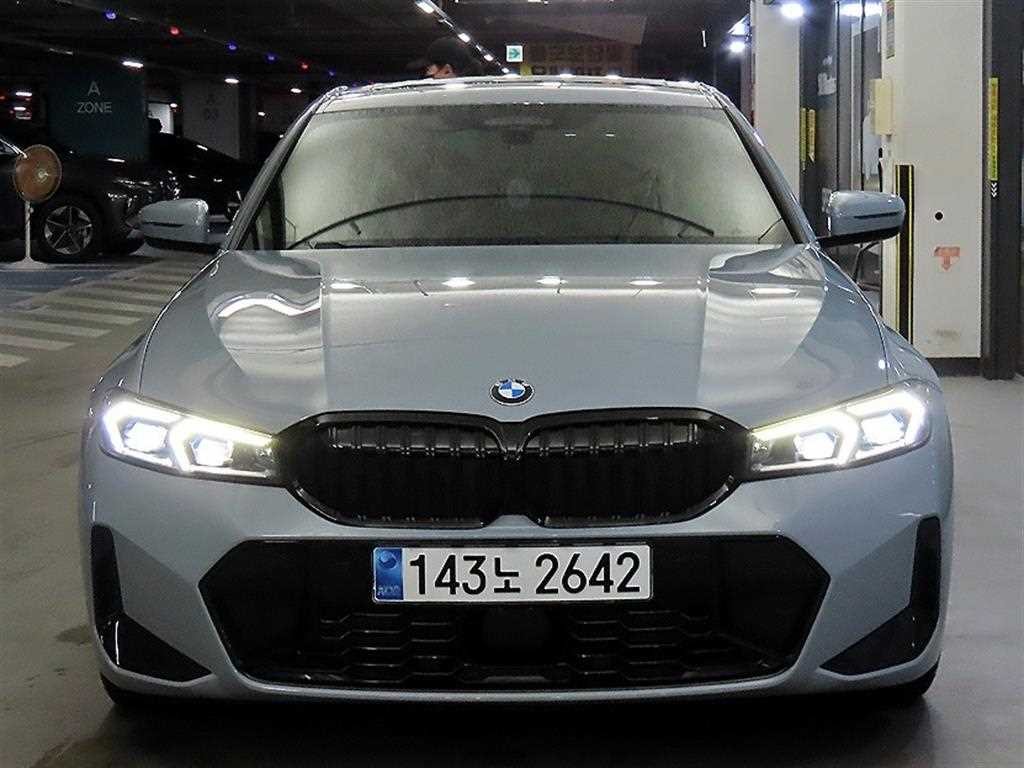 BMW 3시리즈 3시리즈 (G20) 320i M 스포츠 이미지 2