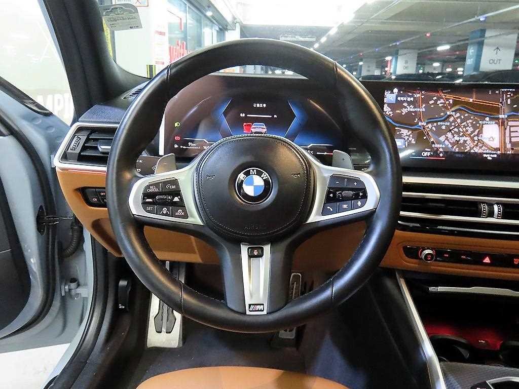 BMW 3시리즈 3시리즈 (G20) 320i M 스포츠 이미지 8