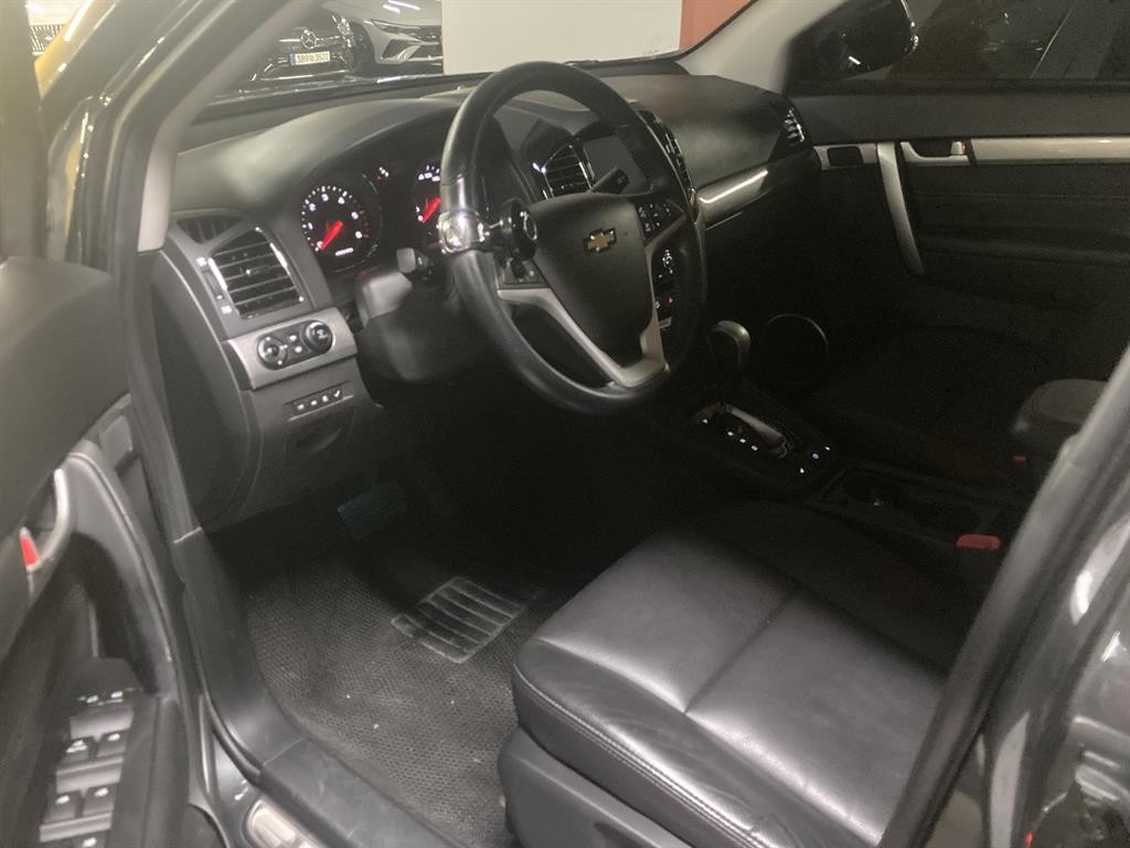 쉐보레 캡티바 2.0 2WD LTZ 이미지 4