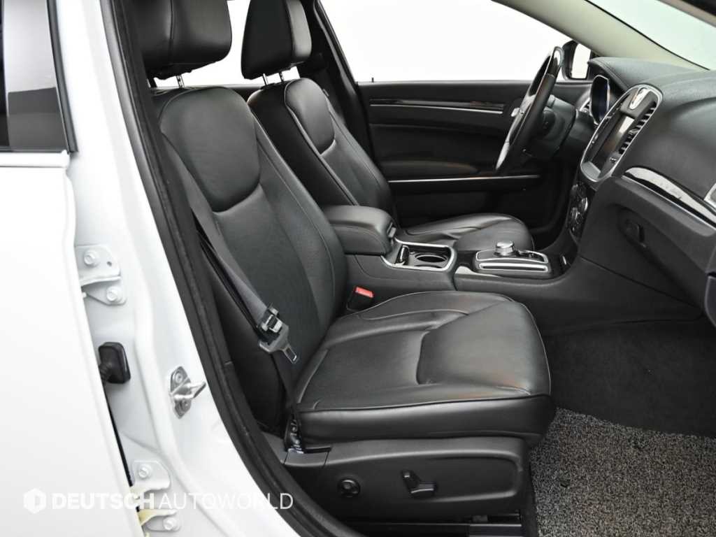 크라이슬러 300C 더뉴300C 3.6 이미지 10