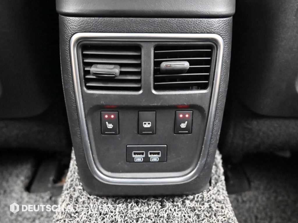 크라이슬러 300C 더뉴300C 3.6 이미지 16