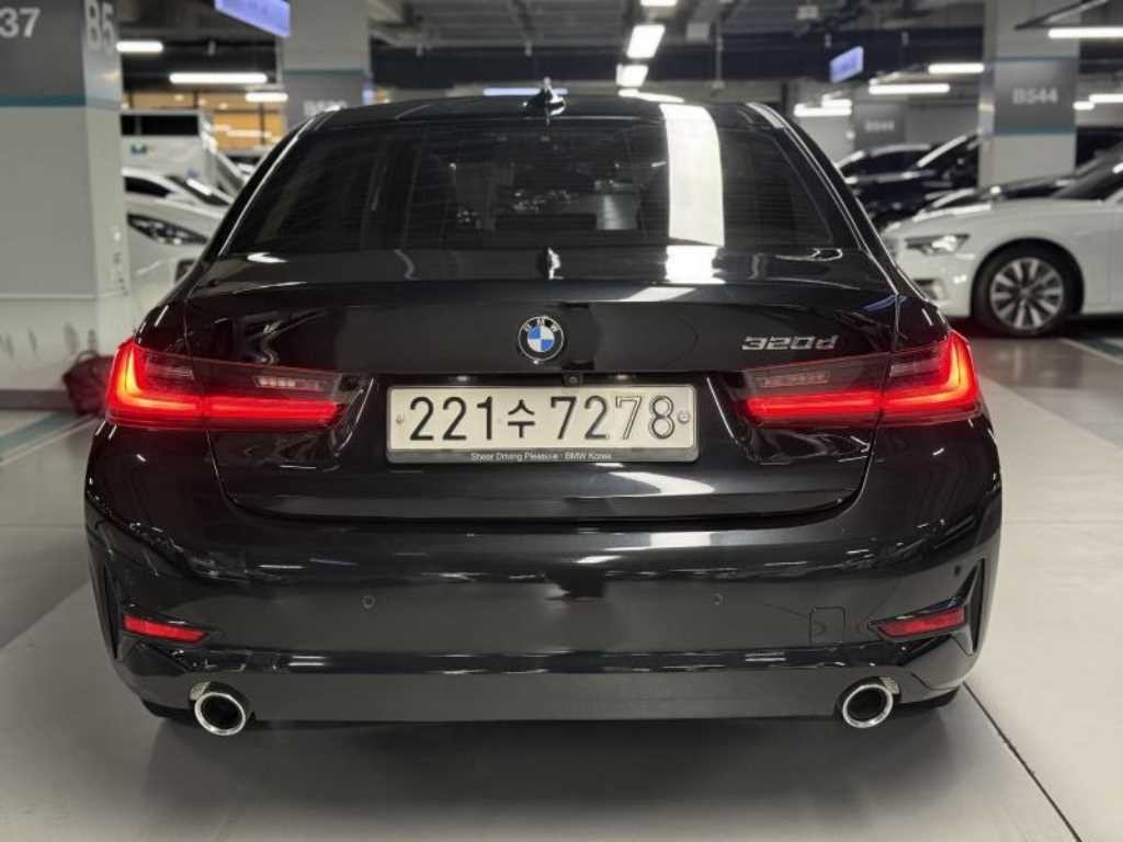 BMW 3시리즈 3시리즈 (G20) 320d 이미지 4