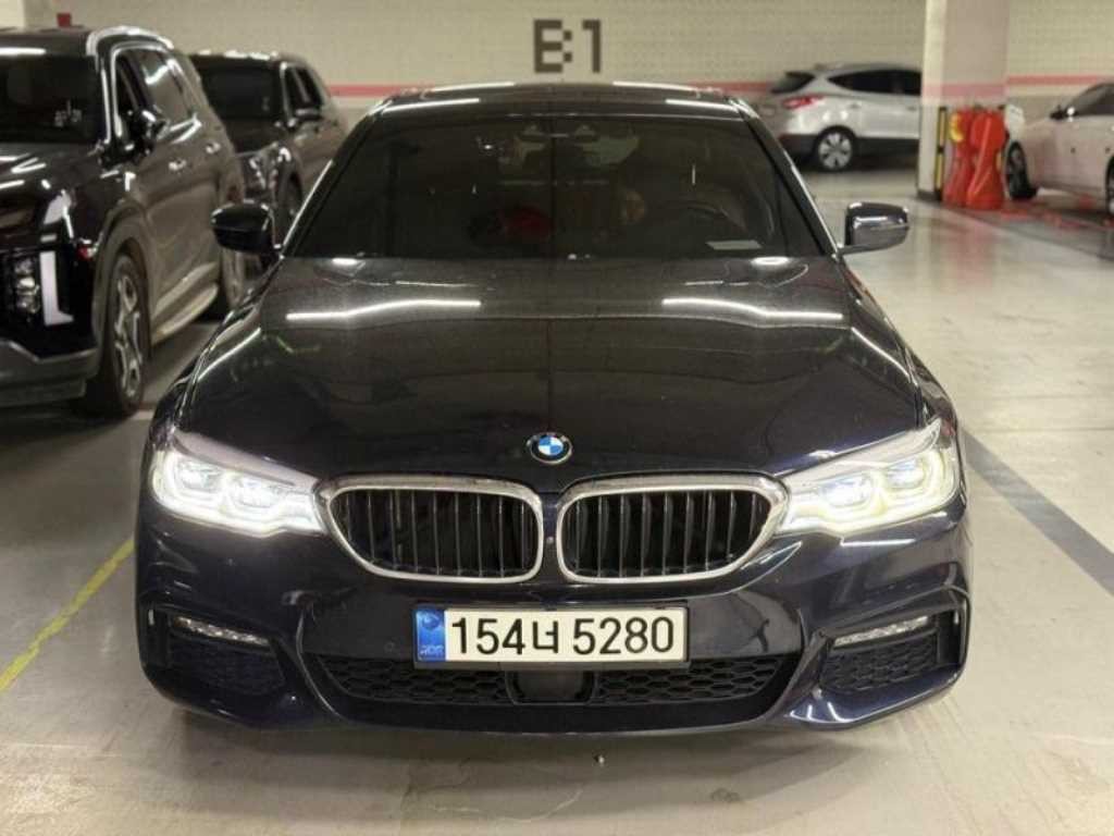 BMW 5시리즈 5시리즈 (G30) 530i xDrive M 스포츠 플러스 이미지 1