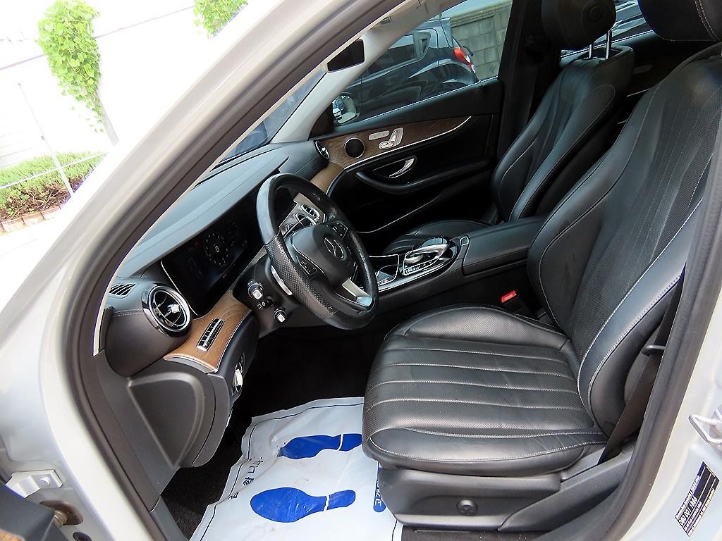 벤츠 E 클래스 E-클래스 W213 E300 익스클루시브 이미지 5