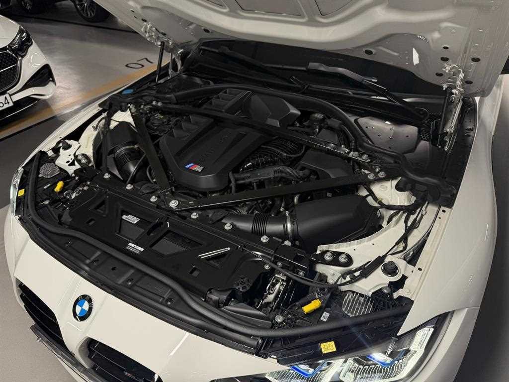 BMW 3시리즈 M3 (F80, E90) M3 컴패티션 M xDrive 이미지 6