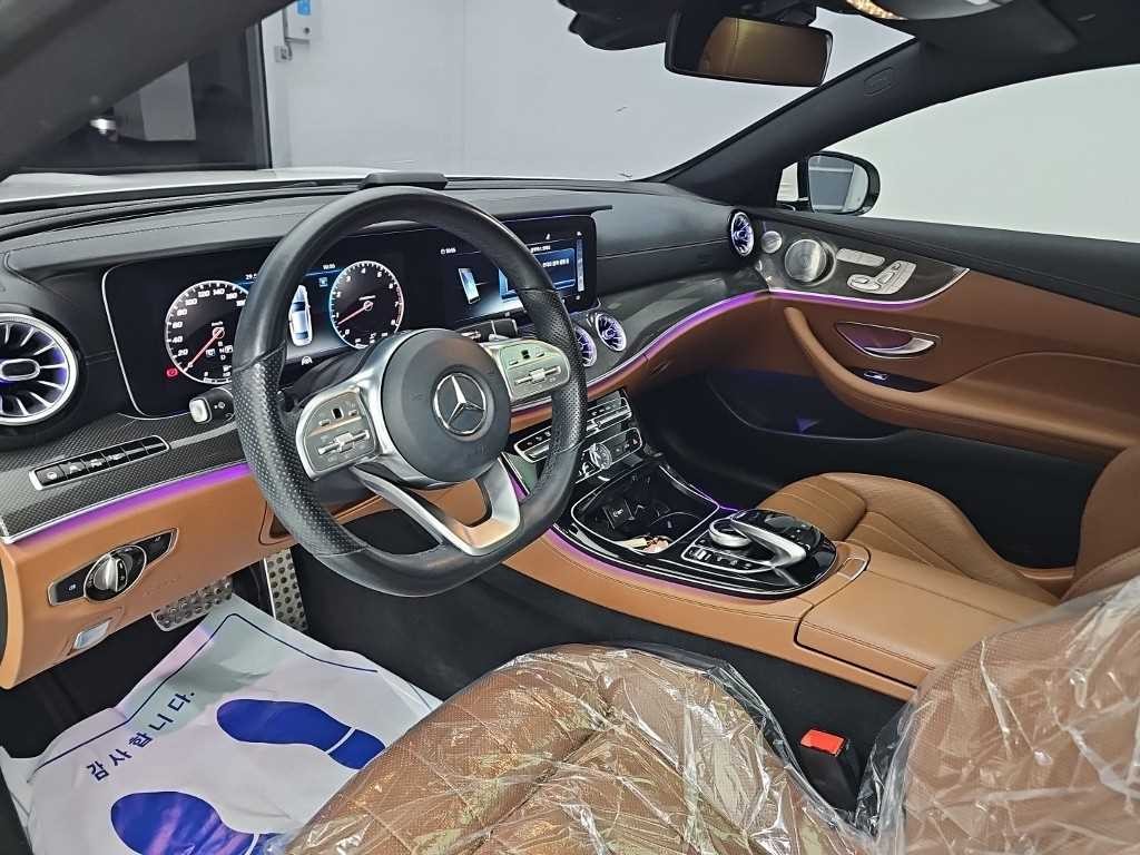 벤츠 E 클래스 E-클래스 W213 E450 4MATIC 쿠페 이미지 7