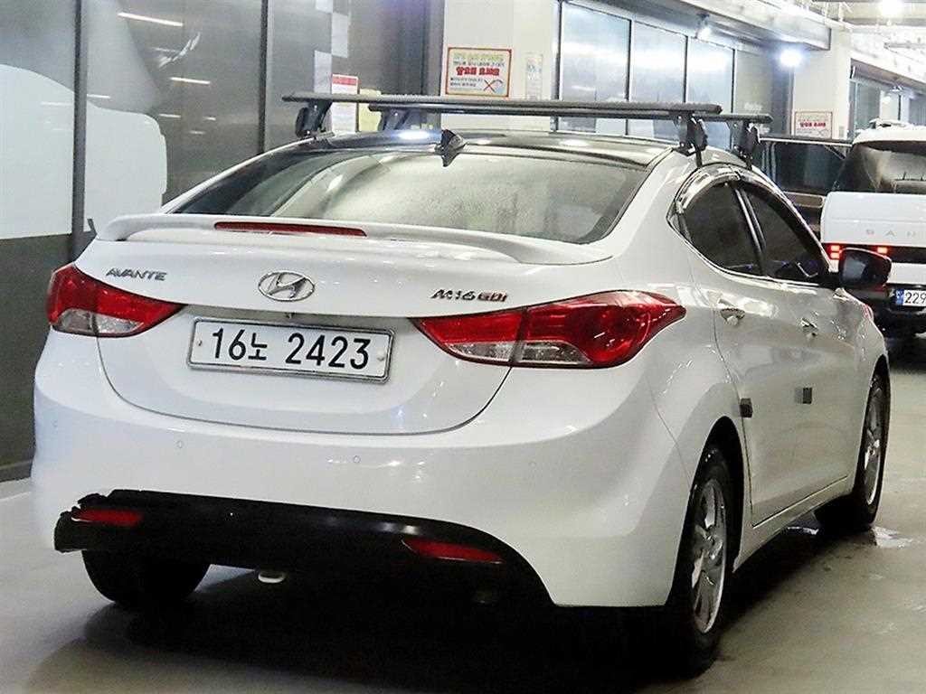 현대 아반떼 아반떼 MD M16 GDI 럭셔리 이미지 4