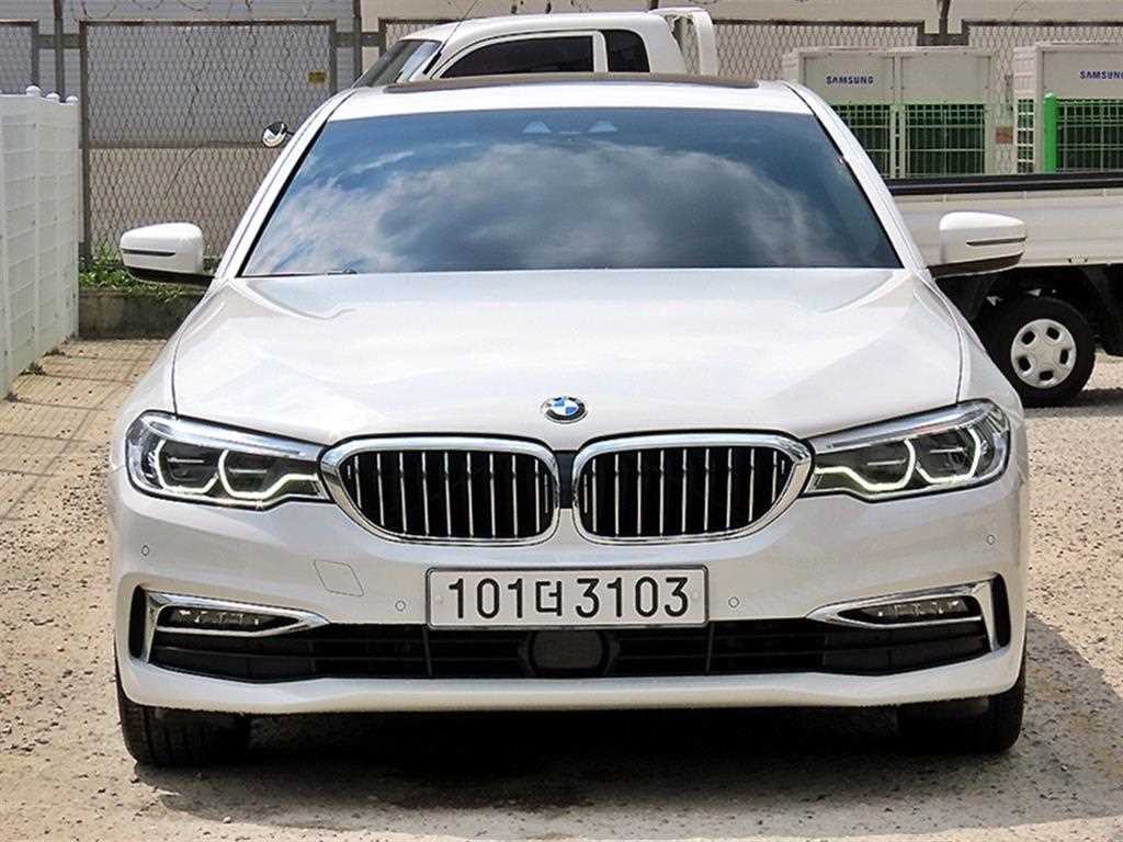 BMW 5시리즈 5시리즈 (G30) 530i 럭셔리 플러스 이미지 1