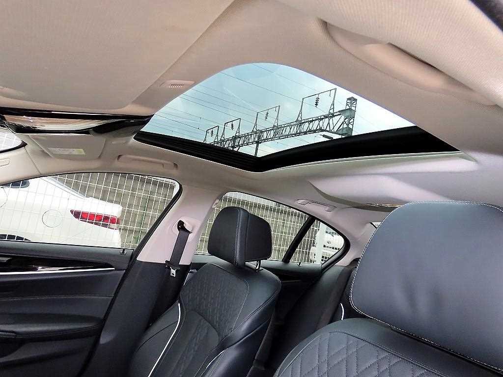 BMW 5시리즈 5시리즈 (G30) 530i 럭셔리 플러스 이미지 18