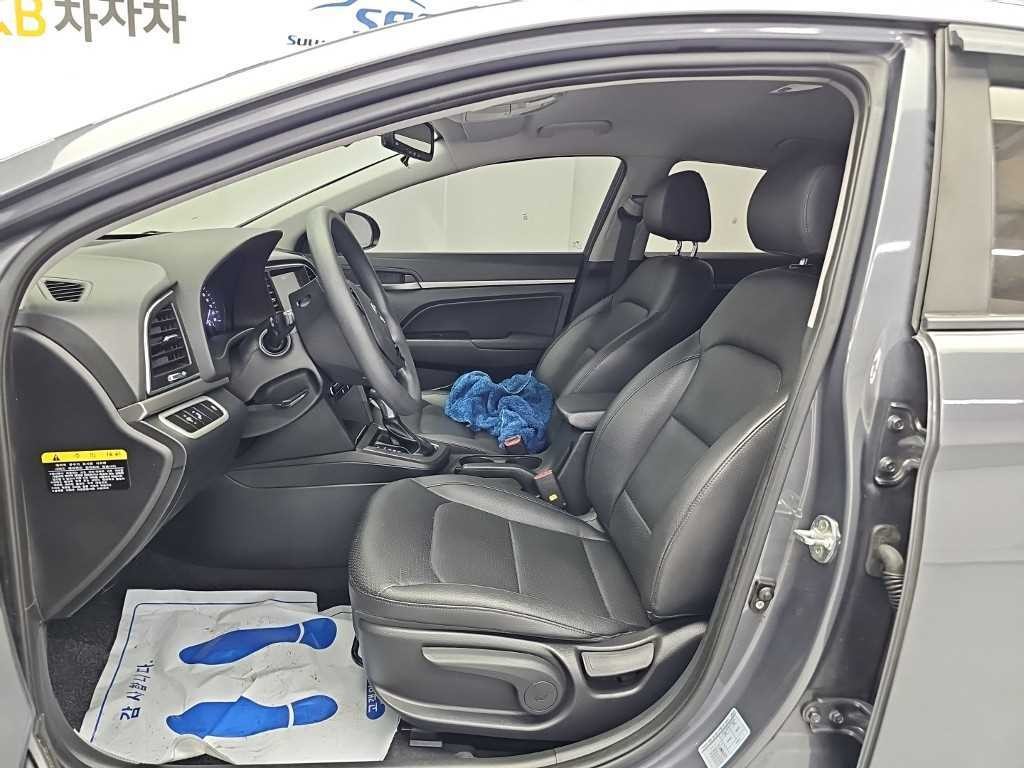 현대 아반떼 아반떼 AD 1.6 GDI 밸류 플러스 이미지 11