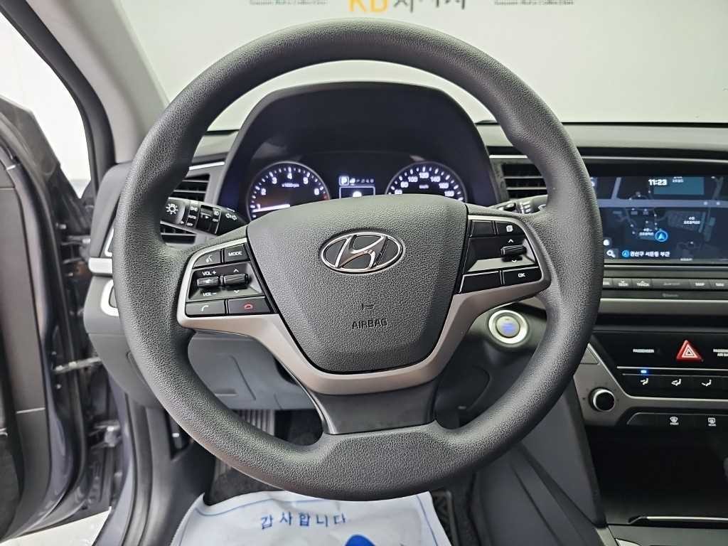 현대 아반떼 아반떼 AD 1.6 GDI 밸류 플러스 이미지 9