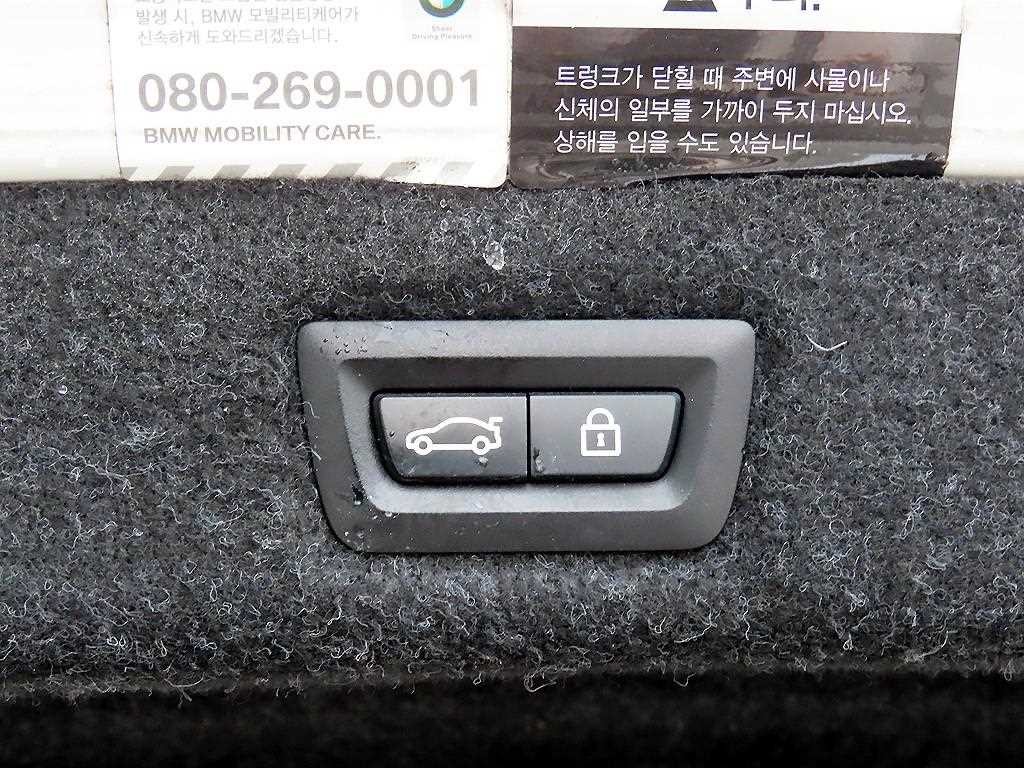 BMW 5시리즈 5시리즈 (G30) 523d 럭셔리 이미지 17
