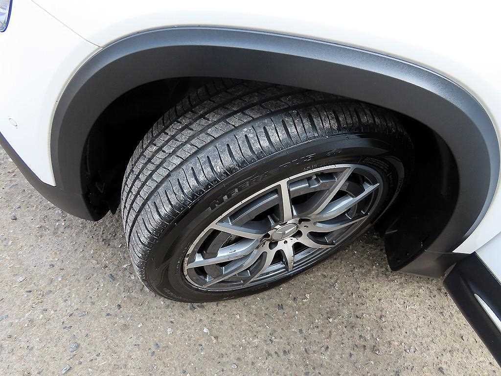 벤츠 GLB 클래스 GLB클래스 X247 AMG GLB 35 4MATIC 이미지 20
