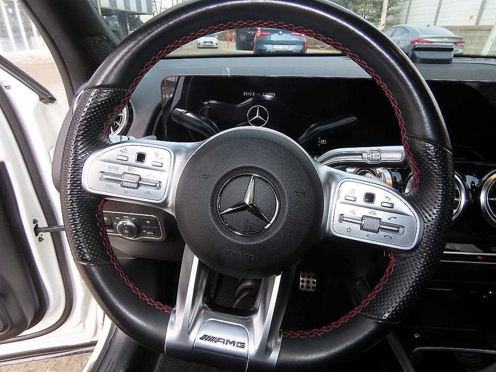 벤츠 GLB 클래스 GLB클래스 X247 AMG GLB 35 4MATIC 이미지 8