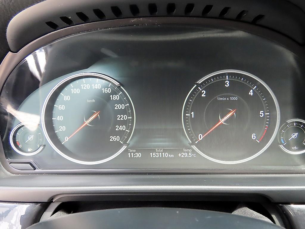 BMW 5시리즈 5시리즈 (F10) 520d M 에어로다이나믹 이미지 9