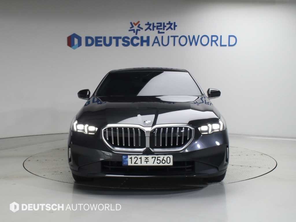 BMW 5시리즈 5시리즈 (G60) 520i 기본형 이미지 3