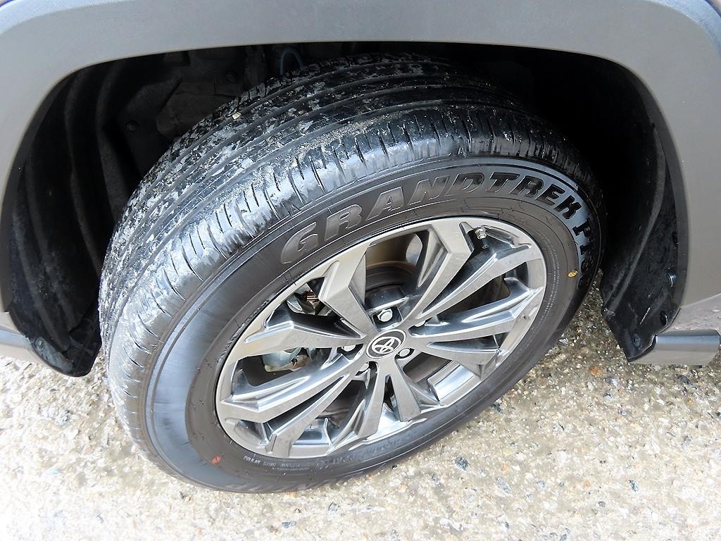 토요타 라브4 RAV4(5세대) 2.5 2WD 하이브리드 XLE 이미지 20
