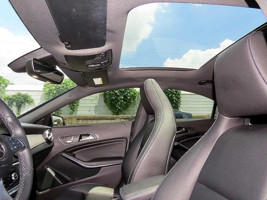 벤츠 CLA 클래스 CLA클래스 CLA 250 4MATIC 이미지 17