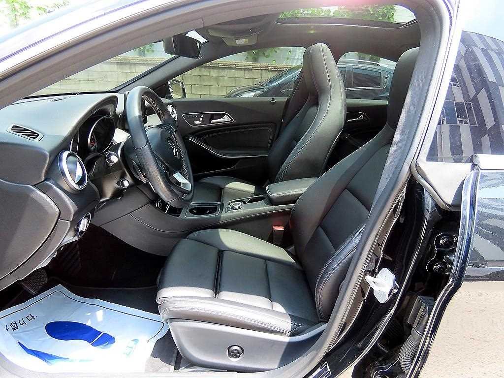 벤츠 CLA 클래스 CLA클래스 CLA 250 4MATIC 이미지 5