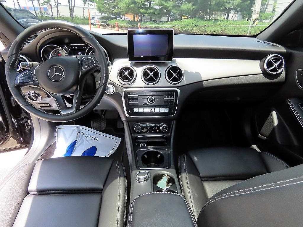 벤츠 CLA 클래스 CLA클래스 CLA 250 4MATIC 이미지 7