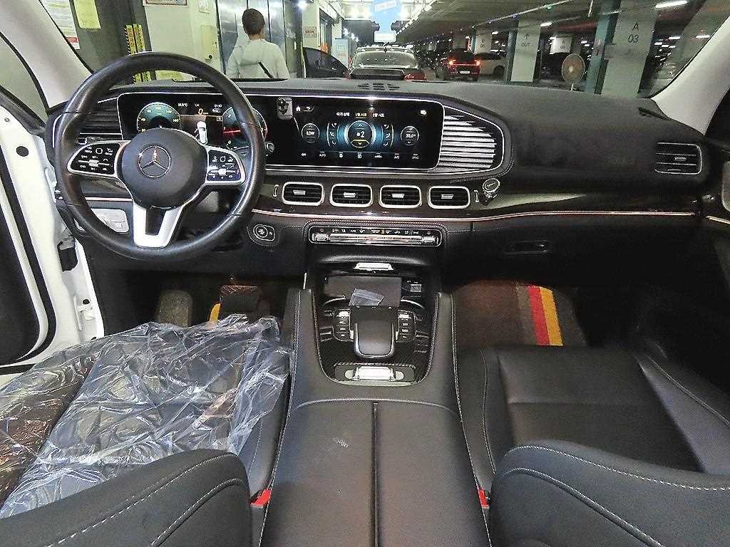 벤츠 GLE 클래스 GLE 클래스 W167 GLE 300d 4MATIC 이미지 10