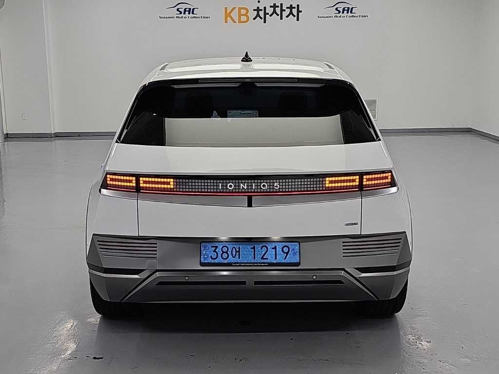 현대 아이오닉 5 롱 레인지 4WD 프레스티지 이미지 3