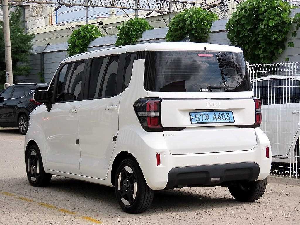 기아 레이 더 뉴 기아 레이 EV 에어 이미지 3