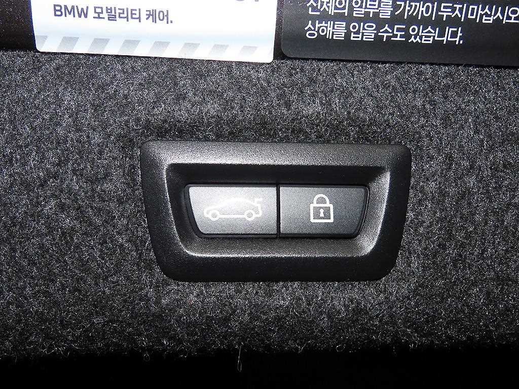 BMW 5시리즈 5시리즈 (G30) 520i 럭셔리 이미지 15