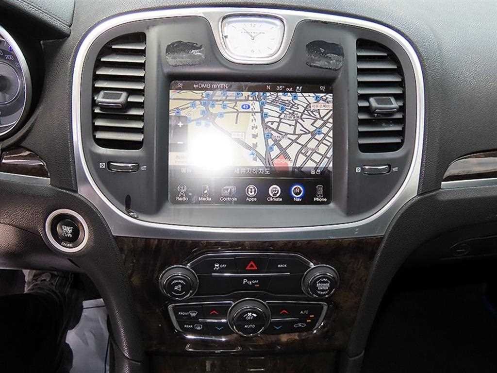 크라이슬러 300C 더뉴300C 3.6 이미지 14