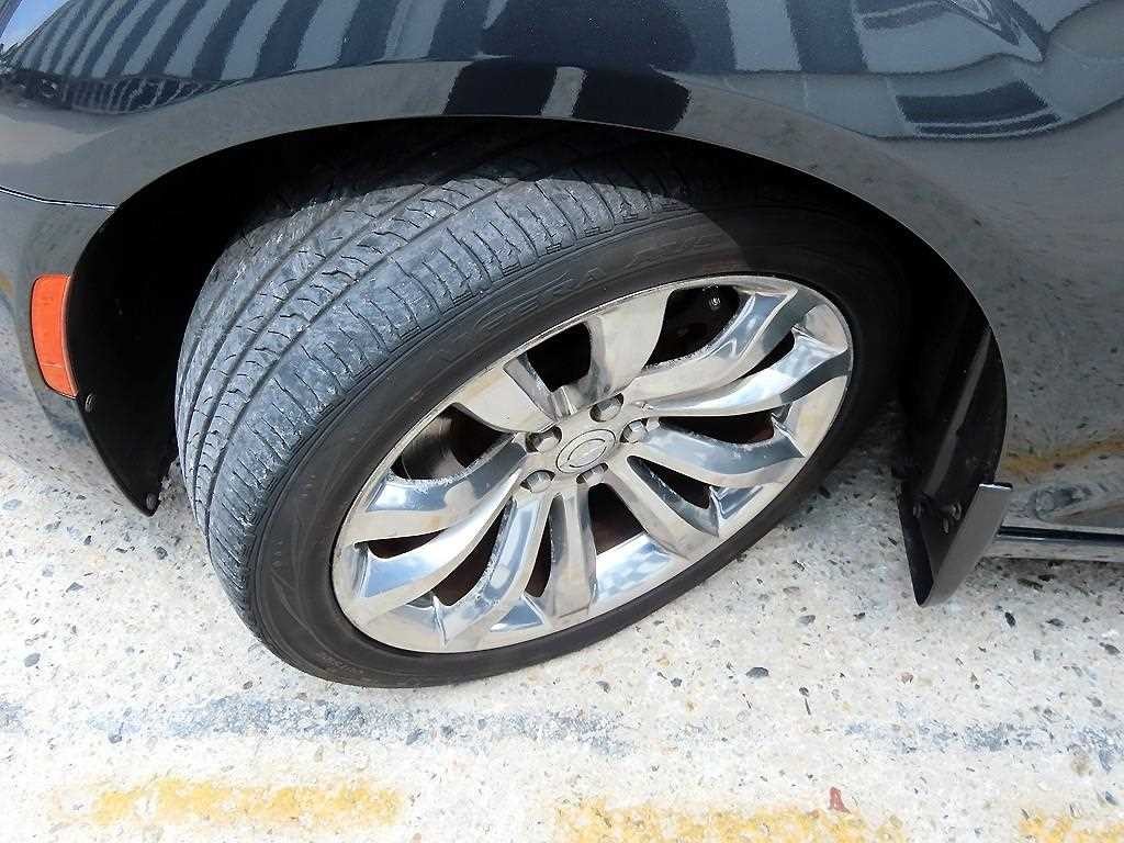 크라이슬러 300C 더뉴300C 3.6 이미지 20
