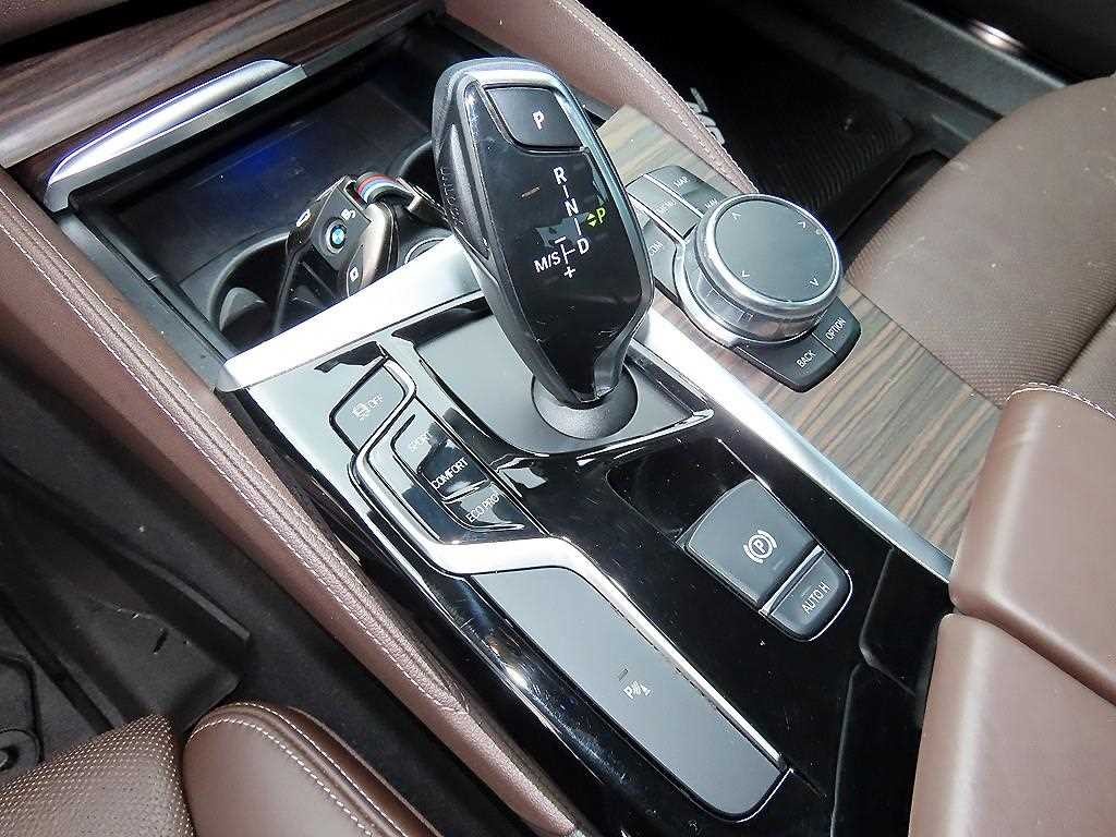 BMW 5시리즈 5시리즈 (G30) 530i 럭셔리 플러스 이미지 11