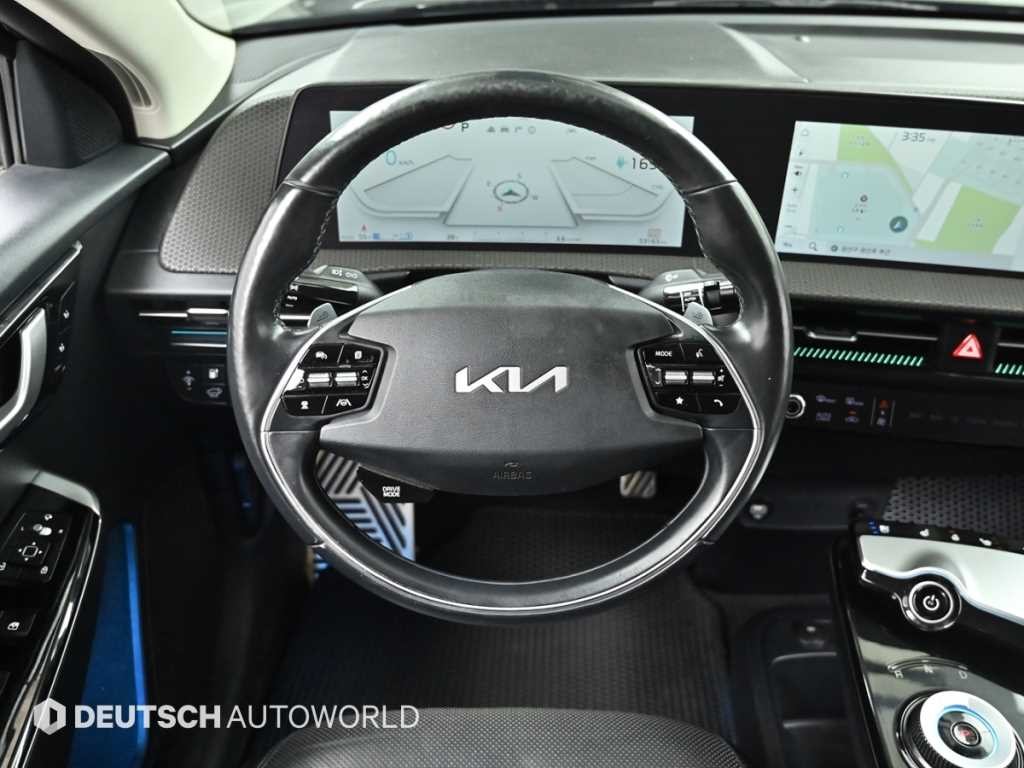 기아 EV6 롱레인지 AWD 어스 이미지 13