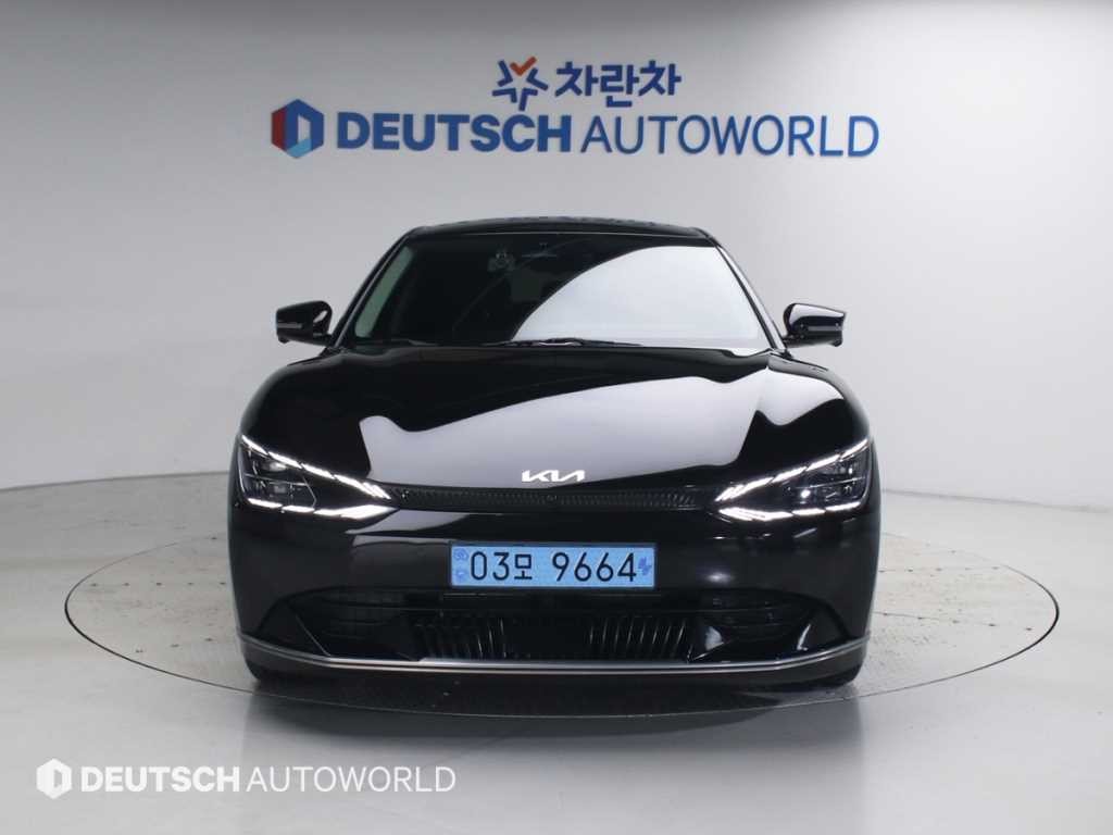 기아 EV6 롱레인지 AWD 어스 이미지 3