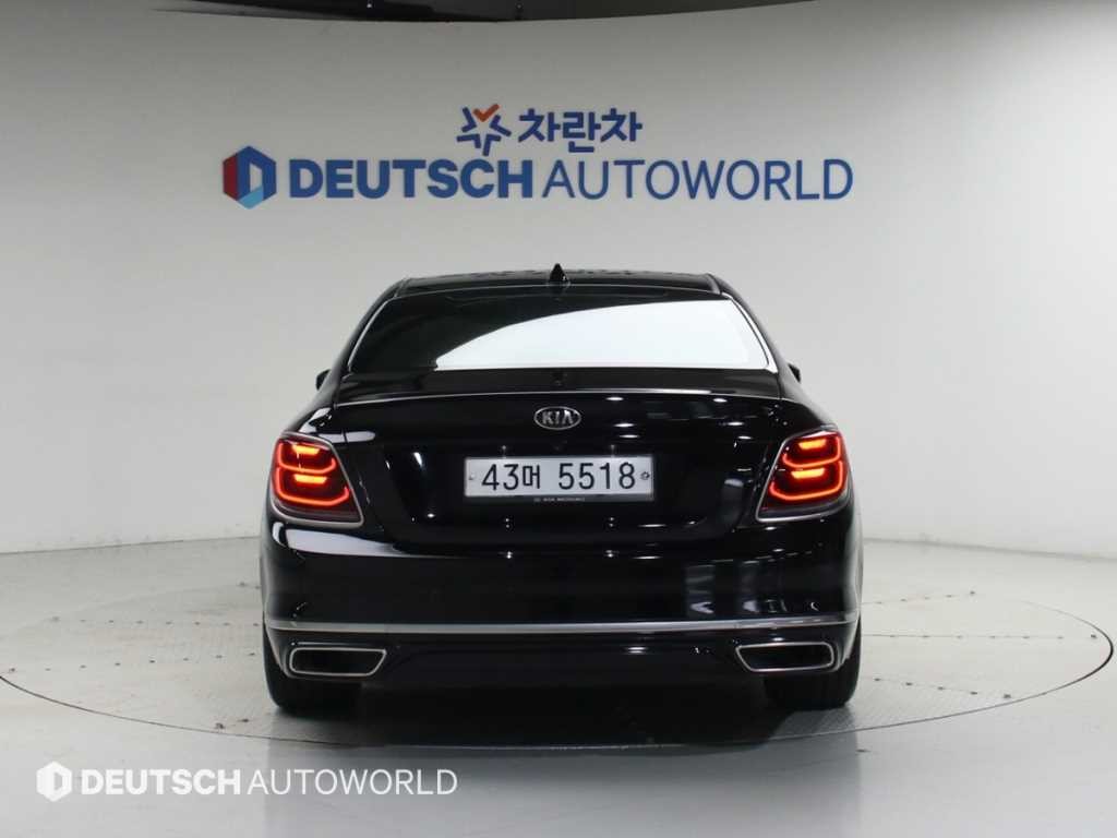 기아 K9 더 K9 3.8 GDI AWD 그랜드 플래티넘 이미지 4