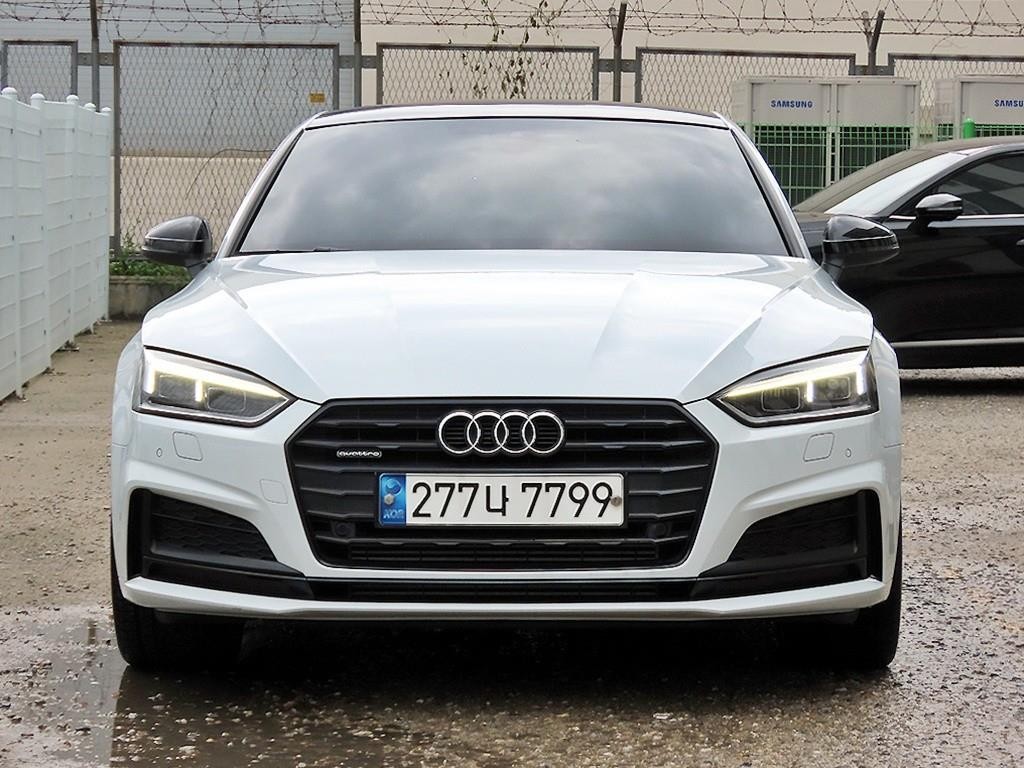 아우디 A5 A5 (F5) 45 TFSI 콰트로 쿠페 이미지 1