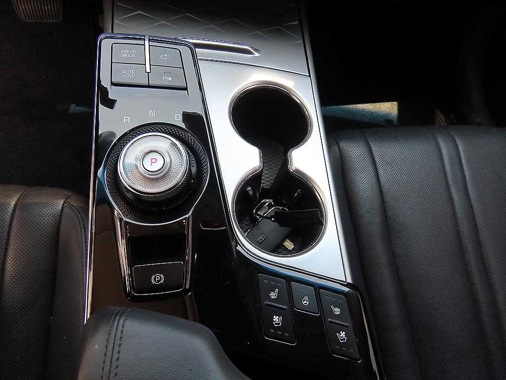 기아 K8 2.5 2WD 노블레스 이미지 10