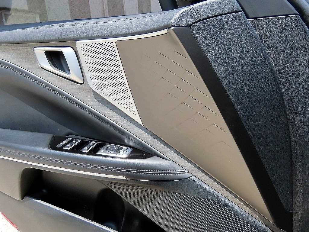 기아 K8 2.5 2WD 노블레스 이미지 11